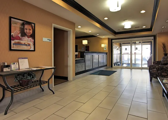 Holiday Inn Express Hotel & Suites Defiance By Ihg