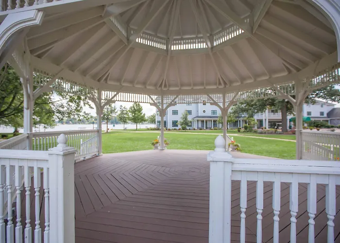 Oakwood Resort